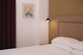 H La Paloma Boutique