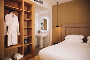 H La Paloma Boutique