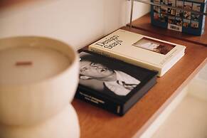 H La Paloma Boutique