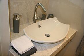 Les Suites Champenoises