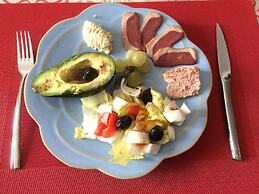 Les Suites Champenoises