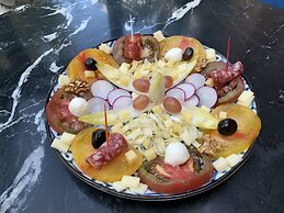 Les Suites Champenoises