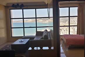 Newcenter Suites