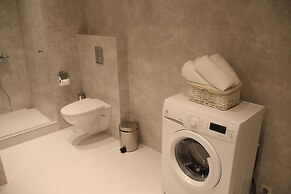 Super Luxury Apartments