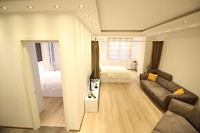 Super Luxury Apartments
