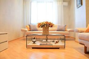 Super Luxury Apartments