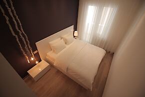 Super Luxury Apartments