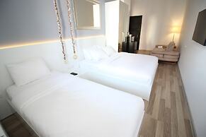 Super Luxury Apartments