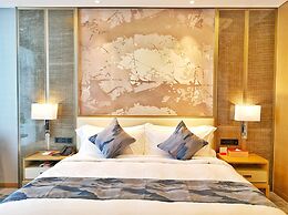 Ramada Plaza Dongxing City Center