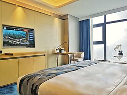 Ramada Plaza Dongxing City Center
