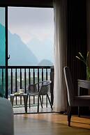 Amari Vang Vieng