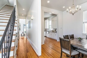 Residences Du Carondelet by Hosteeva