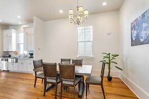 Residences Du Carondelet by Hosteeva