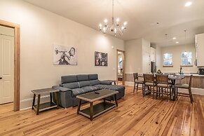 Residences Du Carondelet by Hosteeva