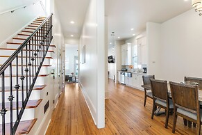 Residences Du Carondelet by Hosteeva