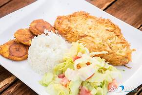 Las Dunas Surf Resort - Hostel