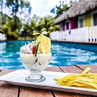 Las Dunas Surf Resort - Hostel