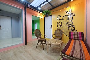 Everyday Bangkok Hostel @Khaosan