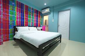 Everyday Bangkok Hostel @Khaosan