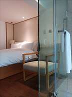 Chongqing White Cloud Boutique Hotel