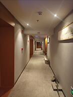 Chongqing White Cloud Boutique Hotel