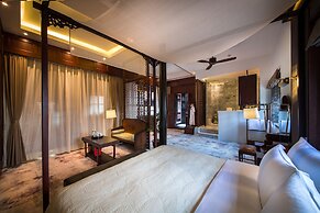 Silver Chest Boutique Hotel