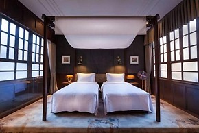 Silver Chest Boutique Hotel