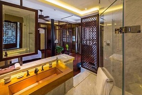 Silver Chest Boutique Hotel