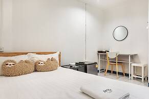 Sloth Hostel Don Mueang