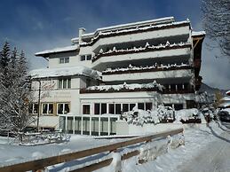 Alpen Comfort Hotel Central