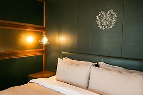 Saint Art Hotel