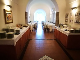 Villa Crawford - Religious Hospitality