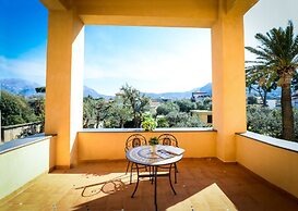 Villa Crawford - Religious Hospitality