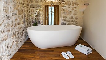 Monte Bay Retreat - Adult Only