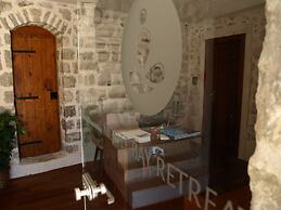 Monte Bay Retreat - Adult Only