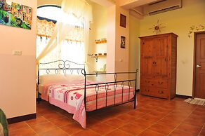 Tuscany Garden B&B