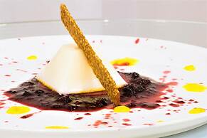 Grand Majestic Hotel