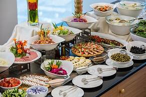 Grand Majestic Hotel