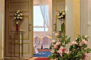 Grand Majestic Hotel