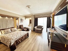 Laur Hotels Experience & Elegance