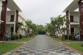 Esthell Village Resort,Mahabalipuram