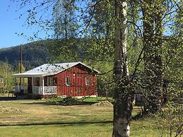 Hammarstrands Camping, Stugby och Fiske