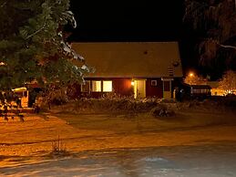 Hammarstrands Camping, Stugby och Fiske