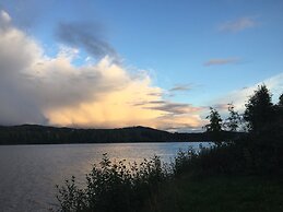 Hammarstrands Camping, Stugby och Fiske