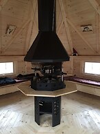 Hammarstrands Camping, Stugby och Fiske