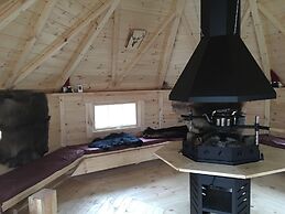 Hammarstrands Camping, Stugby och Fiske