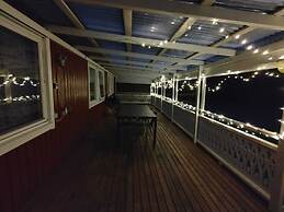 Hammarstrands Camping, Stugby och Fiske