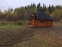 Hammarstrands Camping, Stugby och Fiske