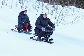 Hammarstrands Camping, Stugby och Fiske