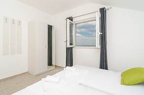 Apartments Villa Dadic